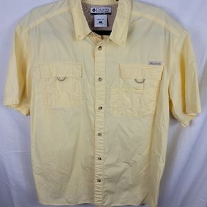 Columbia sportswear company Size L.
